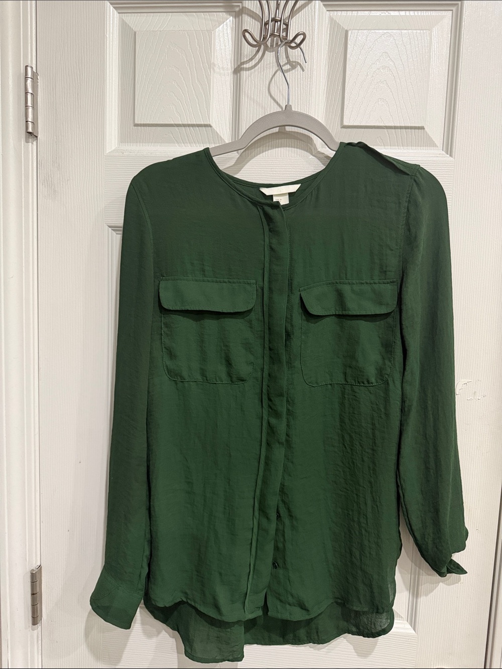 H&M Women's Green Button-Front Blouse - Classic Pocket Detail EUR 36 US 6